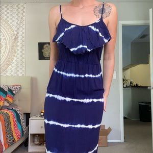 Blue and white maxi dress size S